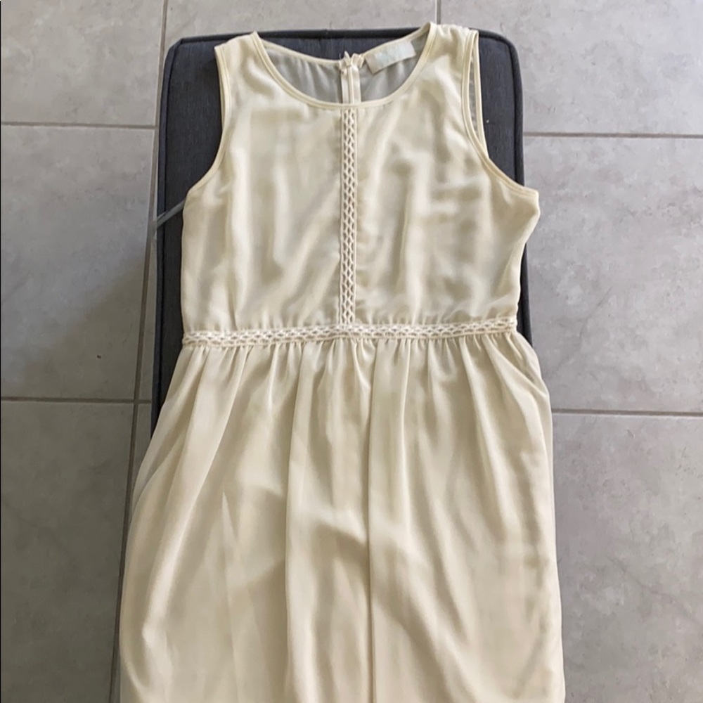 White high/low dress